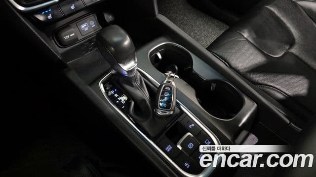 Hyundai Santafe Diesel 2.0 2 WD Exclusive 2019 — фото 1