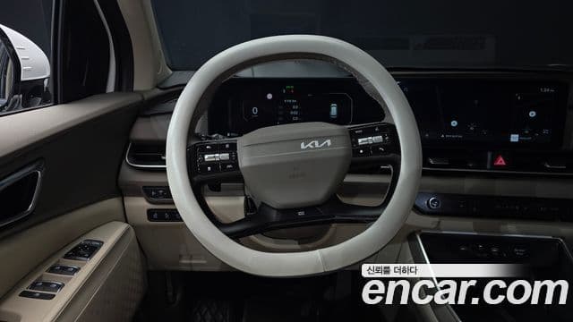 Kia Canival Gasoline 9 seater Noblesse 2025 — фото 1