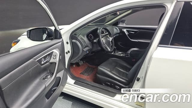 Nissan Altima 2.5 Smart L33 2018 — фото 1