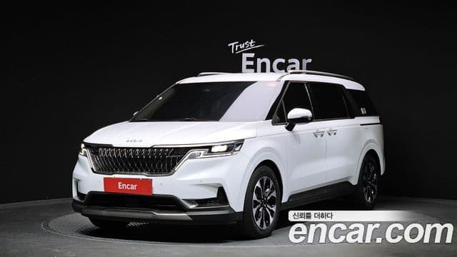 Kia Carnival 4 Gen 7 seater Signature 2022