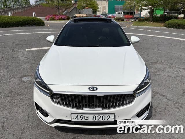 Kia All-New K7 3.0 LPI Luxury (Rental) 2017