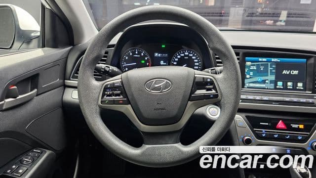Hyundai AVANTE 1.6 GDI Value Plus 2018 — фото 1