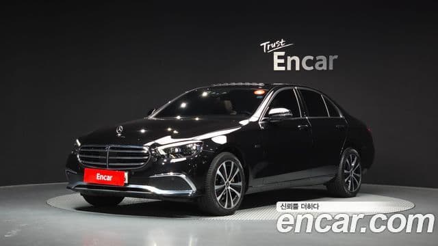 Mercedes-Benz E-Class W213 E300 e 4 MATIC Exclusive 2021