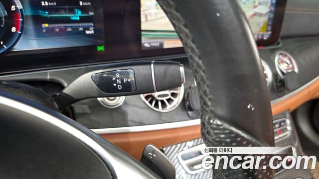 Mercedes-Benz E-Class E220 d Cabriolet 2018 — фото 1