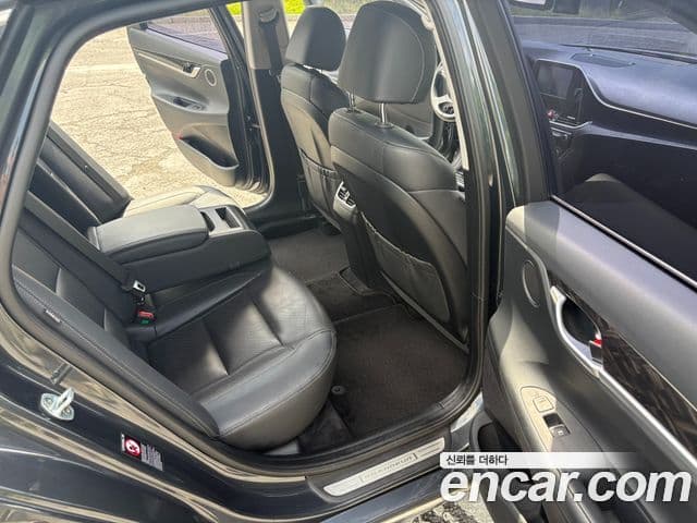 Hyundai Grandeur 3.0 LPi Modern (Rental) 2019 — фото 1