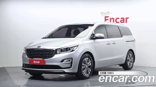 Kia New Carnival 11 seater Prestige 2020