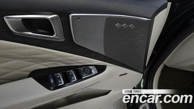 Kia K8 2.5 Gasoline 2 WD Signature 2022 — фото 1