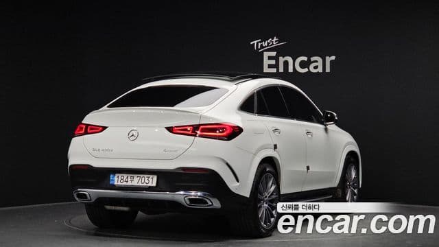 Mercedes-Benz GLE-Class GLE400 d 4 MATIC Coupe 2023 — фото 1