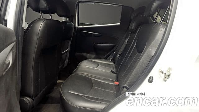 ChevroletGMDaewoo Spark LT Plus 2016 — фото 1