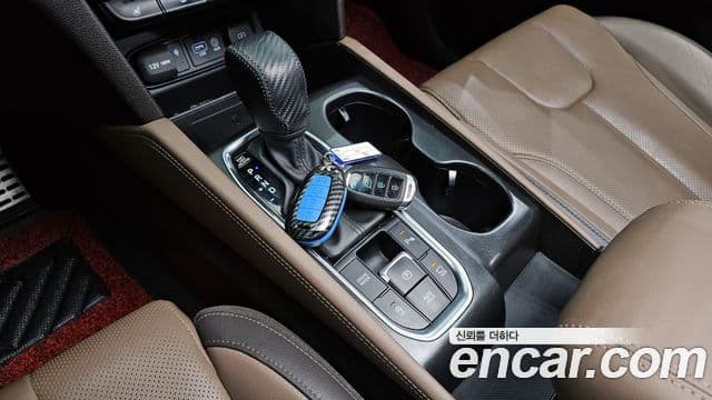 Hyundai Santafe Diesel 2.2 2 WD Prestige 2019 — фото 1