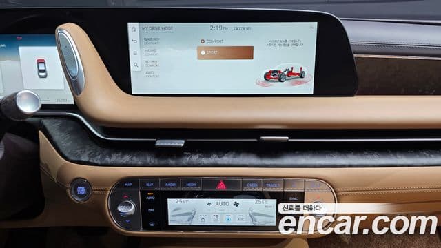 Genesis G90 Gasoline 3.5 Turbo AWD 2023 — фото 1