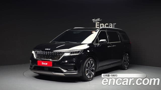 Kia Carnival 4 Gen 9 seater Signature 2022