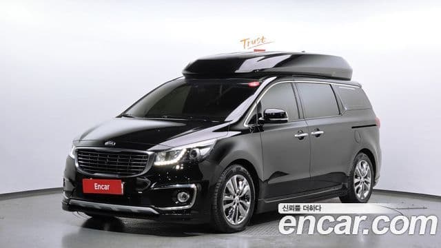 Kia All-New Carnival 9 seater Limousine Noblesse 2018