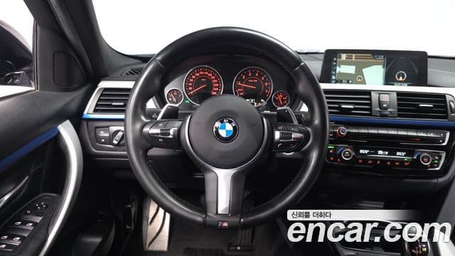BMW 3-Series 330 i M Sport 2017 — фото 1