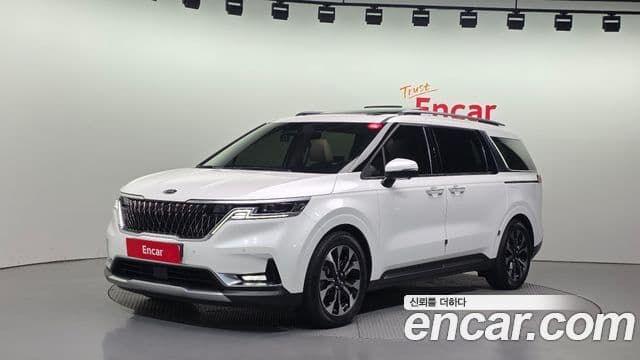 Kia Carnival 4 Gen Gasoline 7 seater Signature 2021