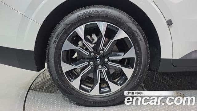 Kia Canival Gasoline 7 seater Signature 2021 — фото 1