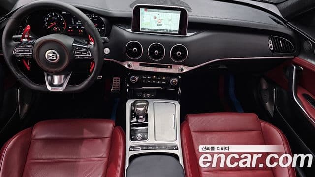 Kia Stinger 3.3 Turbo 2 WD GT 2018 — фото 1