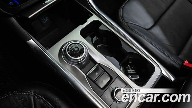 Ford Explorer 2.3 Limited 4 WD 2020 — фото 1