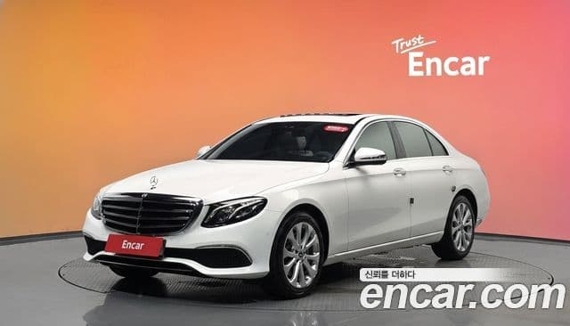 Mercedes-Benz E-Class W213 E220 d Exclusive 2019