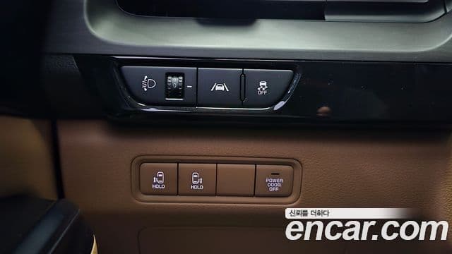 Kia Canival 11 seater Prestige 2021 — фото 1
