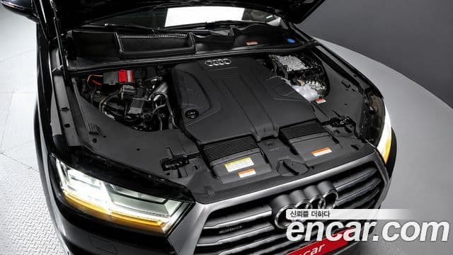 Audi Q7 45 TFSI Quattro 2019 — фото 1
