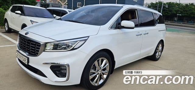 Kia New Carnival 7 seater Limousine VIP 2019