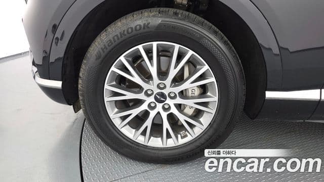 Genesis GV80 2.5 T Gasoline AWD 2024 — фото 1
