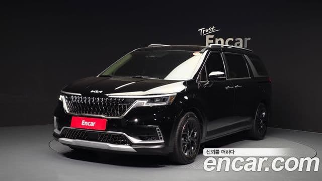 Kia Carnival 4 Gen 9 seater Prestige 2023