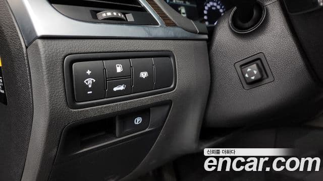 Genesis G80 3.3 GDI Premium Luxury 2017 — фото 1