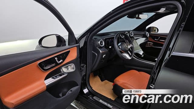 Mercedes-Benz GLC-Class GLC300 4 MATIC Avant-garde 2025 — фото 1