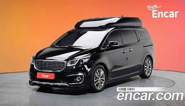 Kia All-New Carnival 9 seater Limousine Noblesse 2018