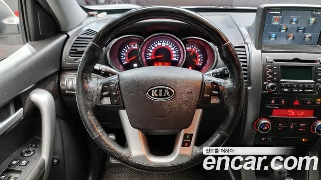 Kia Sorento Diesel 2.0 2 WD TLX Premium 2012 — фото 1