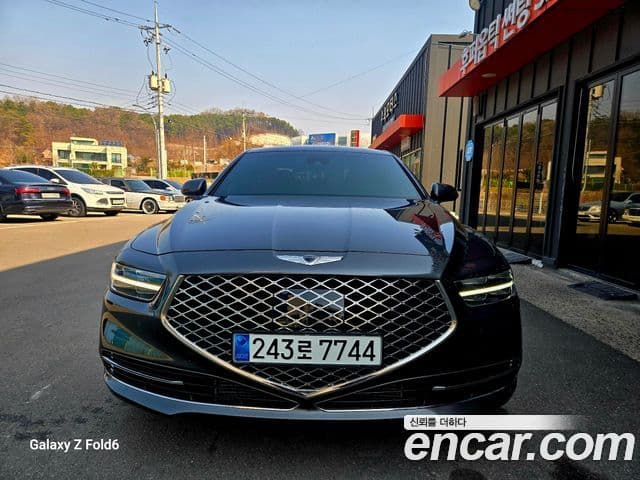 Genesis G90 3.3 T AWD Luxury 2019