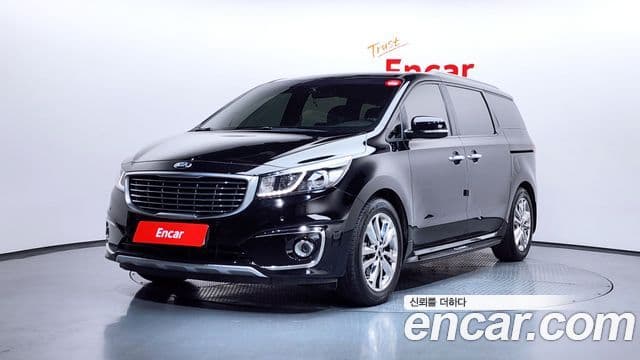 Kia All-New Carnival 9 seater Prestige 2015