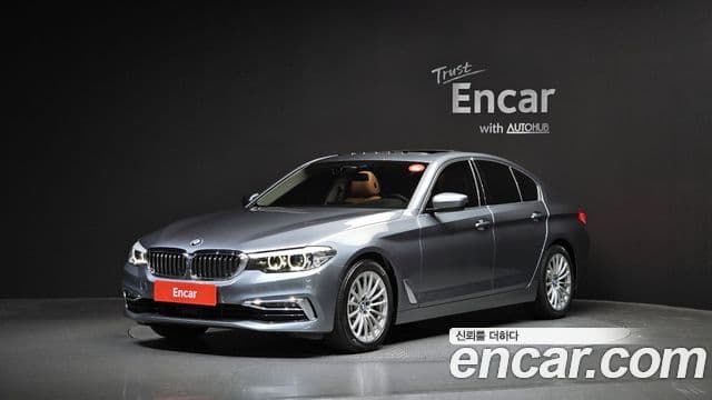 BMW 5 Series (G30) 520 i Luxury 2020