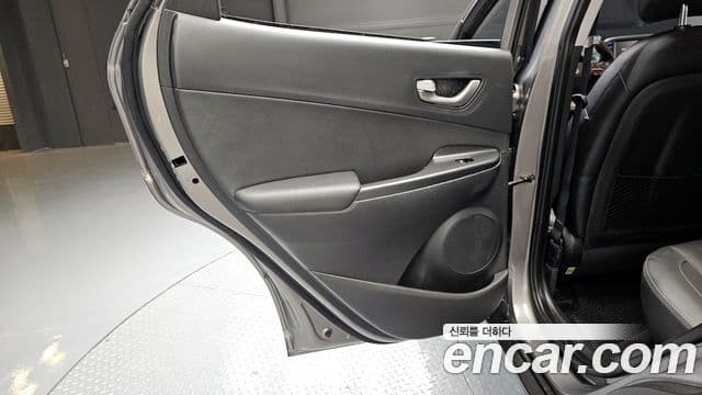 Hyundai Kona 1.6 Turbo 2 WD Modern 2018 — фото 1