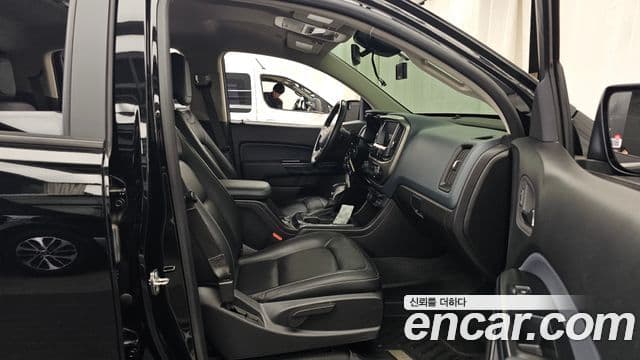 ChevroletGMDaewoo Colorado 3.6 Z71-X 4 WD 2022 — фото 1