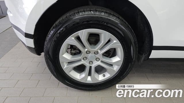 Land Rover Range Rover Evoque D150 S 2020 — фото 1