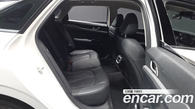 Kia K5 2.0 LPI(Rental) Trandy 2023 — фото 1