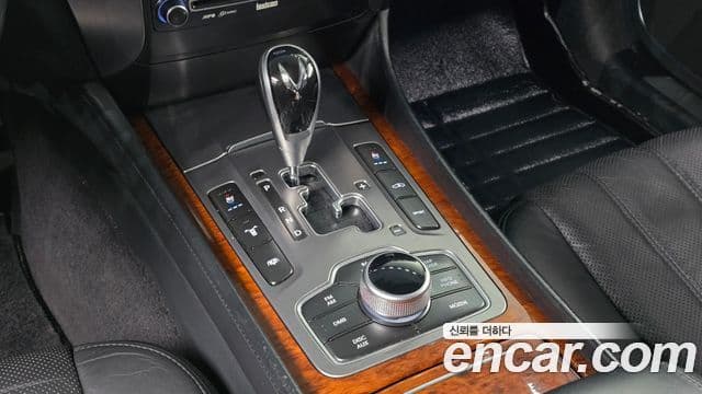 Hyundai Equus VS500 Prestige 2012 — фото 1