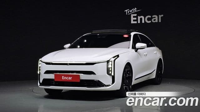 Kia New K8 2.5 Gasoline 2 WD Signature 2025