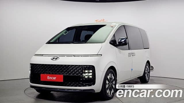 Hyundai Staria L3.5 Lounge 9 seater Mobility 2024