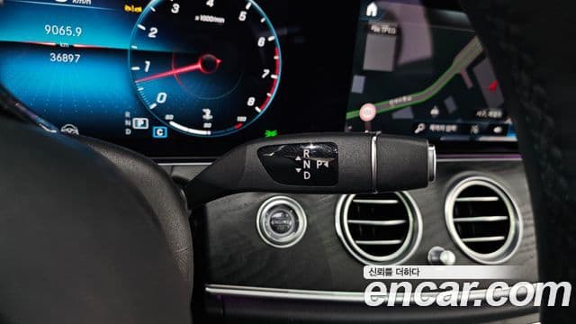 Mercedes-Benz E-Class E250 AMG Line 2023 — фото 1