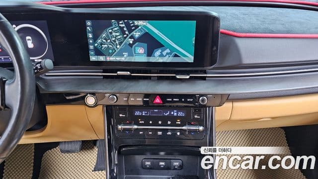 Kia Canival 9 seater Signature 2022 — фото 1