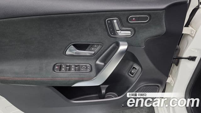 Mercedes-Benz A-Class A250 4 MATIC Sedan 2023 — фото 1