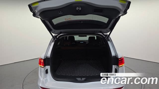 Renault-KoreaSamsung QM6 2.0 GDe RE Signature 2 WD 2021 — фото 1