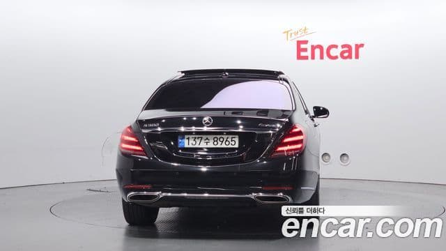 Mercedes-Benz S-Class S560 L 4 MATIC 2019 — фото 1