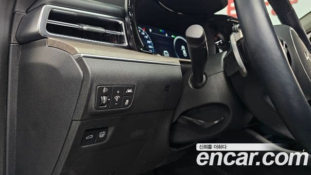 Kia K5 Noblesse 2023 — фото 1