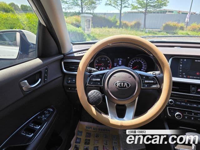 Kia K5 2.0 Noblesse 2019 — фото 1
