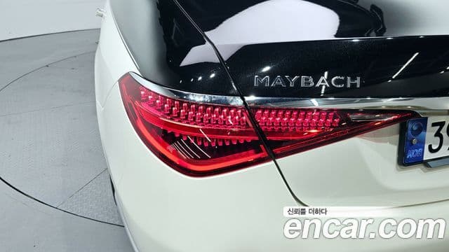 Mercedes-Benz S-Class Maybach S580 4 MATIC 2023 — фото 1